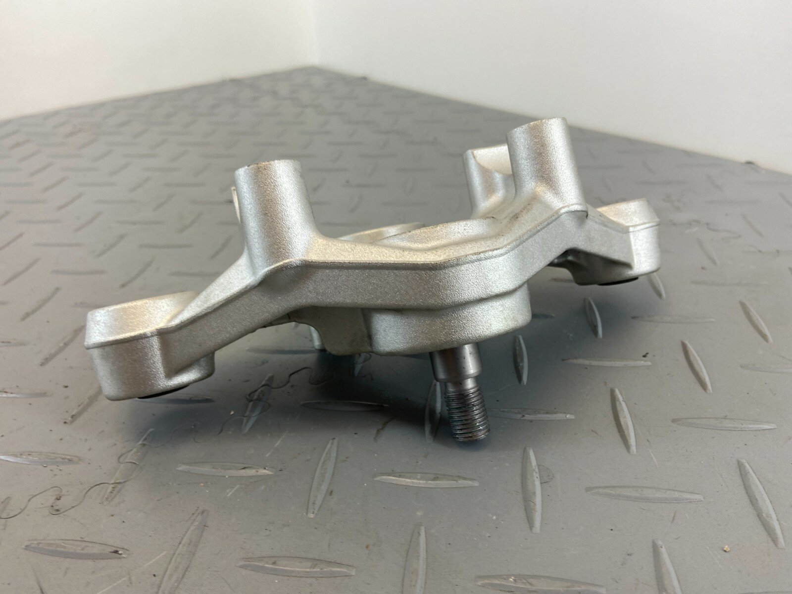 BMW R1200 GS GSA LC K50 K51 2016 UPPER FORK YOKE TRIPLE TREE CLAMP 8555851 N3 - Image 5