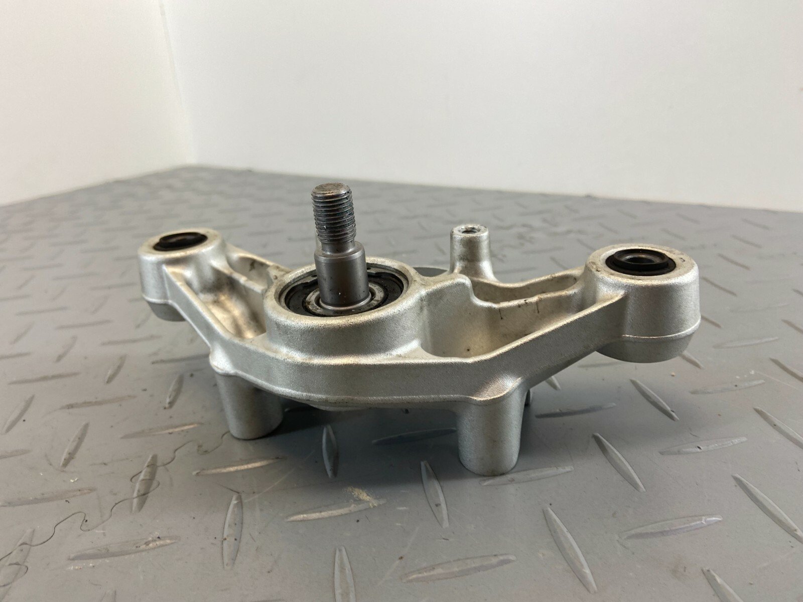 BMW R1200 GS GSA LC K50 K51 2016 UPPER FORK YOKE TRIPLE TREE CLAMP 8555851 N3 - Image 10