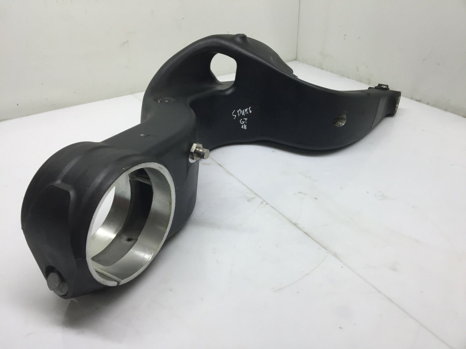 KTM SUPERDUKE 1290 GT 2017 SWING ARM SWINGING ARM SWINGARM - Image 2