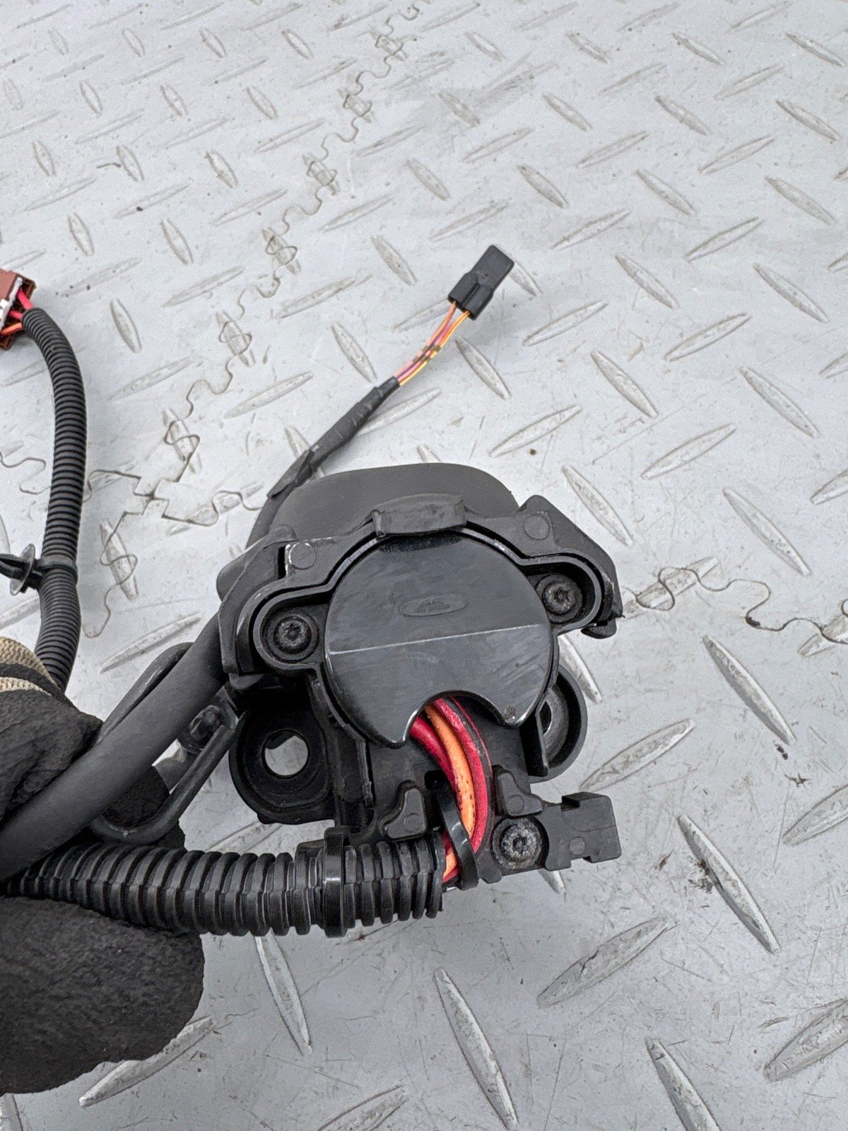 HONDA CB650R 2021 IGNITION SWITCH LOCK IMMOBILIZER ANTENNA - Image 7