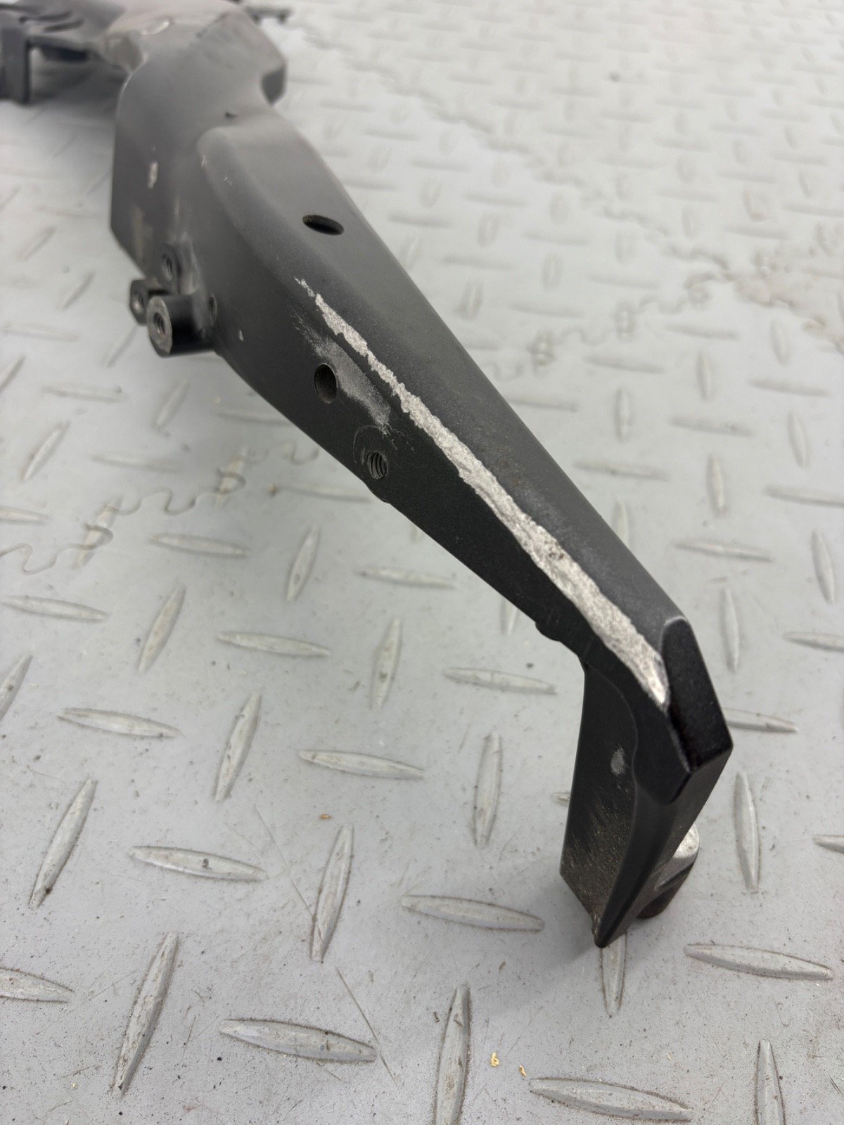 HONDA CBR1000RR 2014 REAR RIGHT SUBFRAME MOUNT MFLAR2 - Image 5