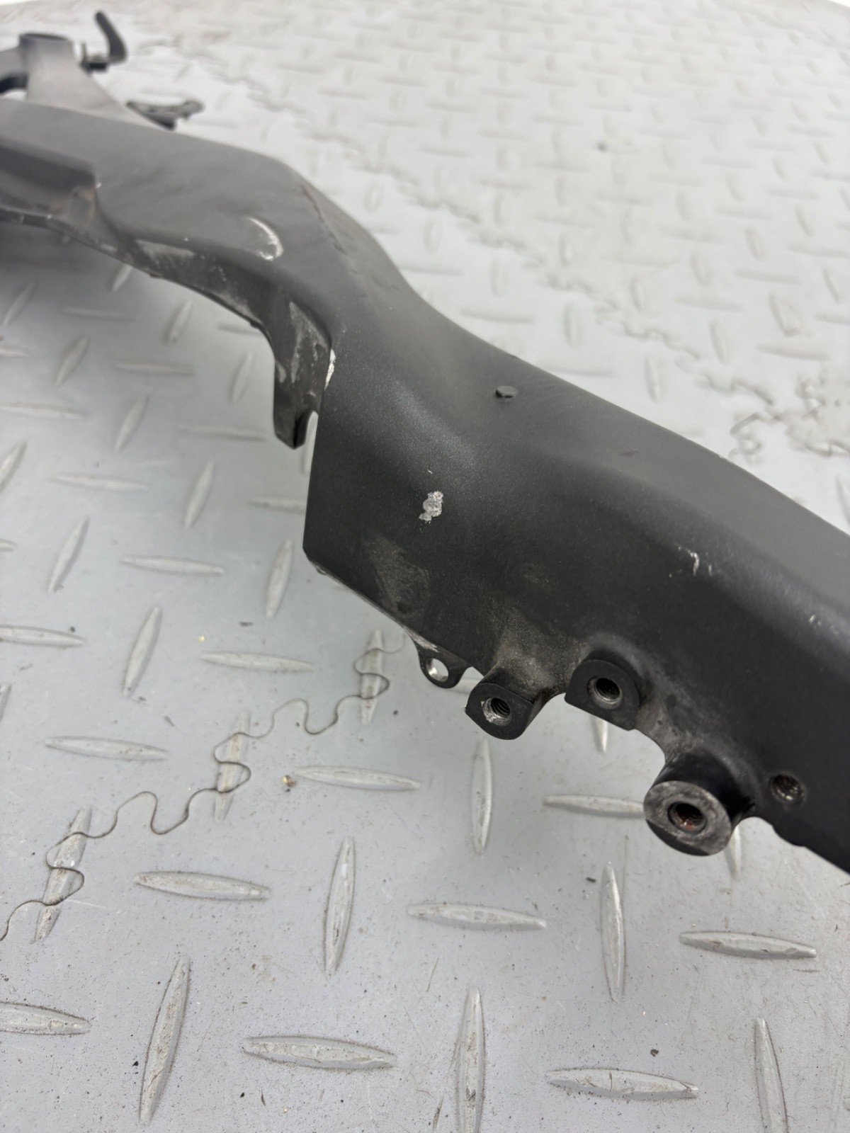 HONDA CBR1000RR 2014 REAR RIGHT SUBFRAME MOUNT MFLAR2 - Image 6