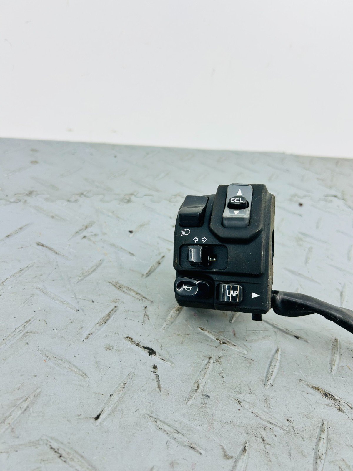 KAWASAKI ZX10R ZX-10R NINJA 2017 LEFT SIDE HANDLEBAR SWITCH ASSEMBLY - Image 6