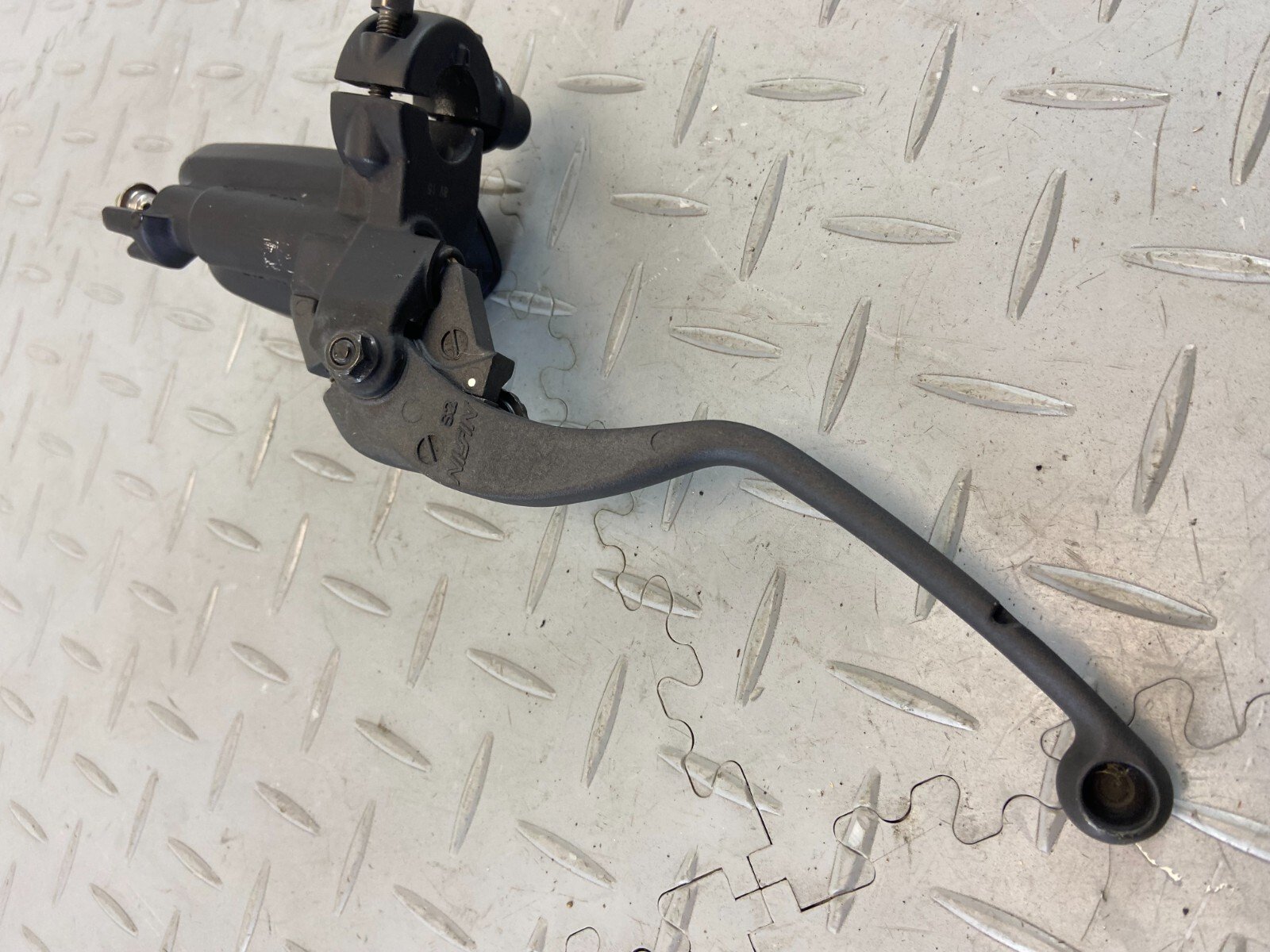 BMW R NINE T R9T SCRAMBLER URBAN PURE FRONT BRAKE MASTER PUMP N2 - Image 6