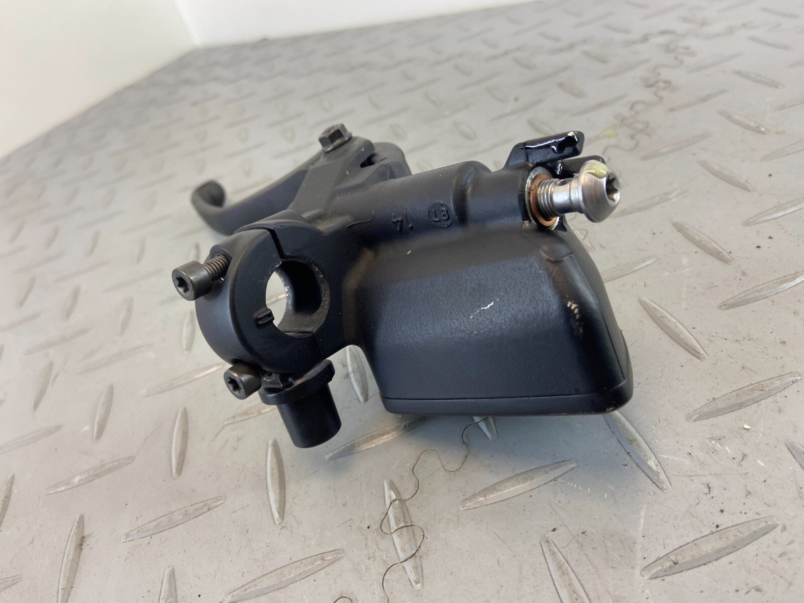 BMW R NINE T R9T SCRAMBLER URBAN PURE FRONT BRAKE MASTER PUMP N2 - Image 10