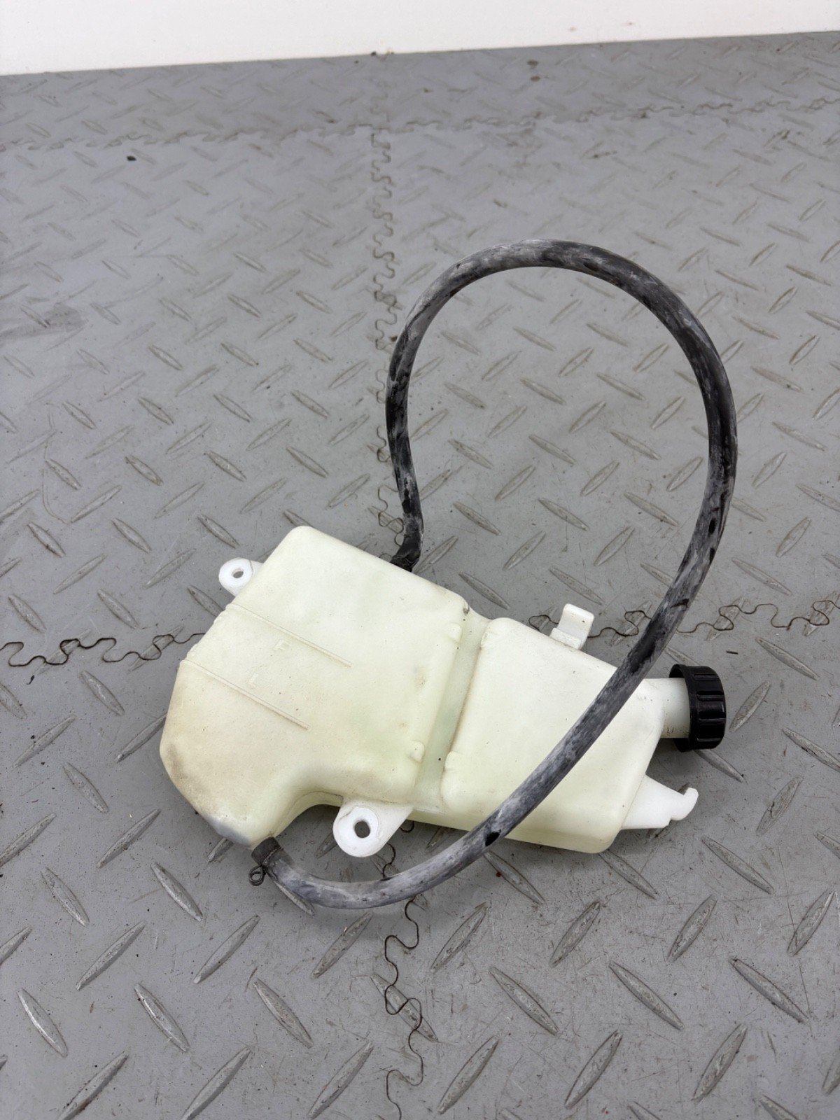KAWASAKI KLZ VERSYS 1000 2015 EXPANSION COOLANT TANK BOTTLE - Image 5