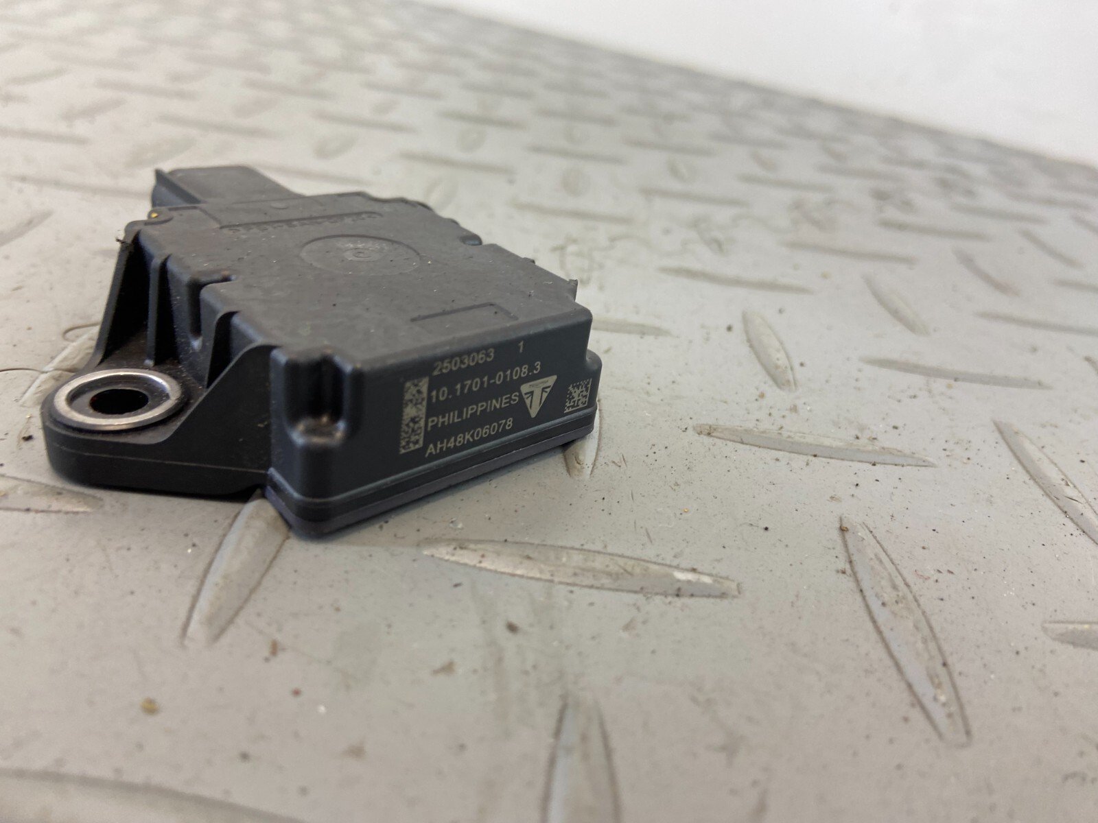 TRIUMPH SPEED TRIPLE RS 1050 2020 INERTIAL MEASUREMENT UNIT 2503063 - Image 2