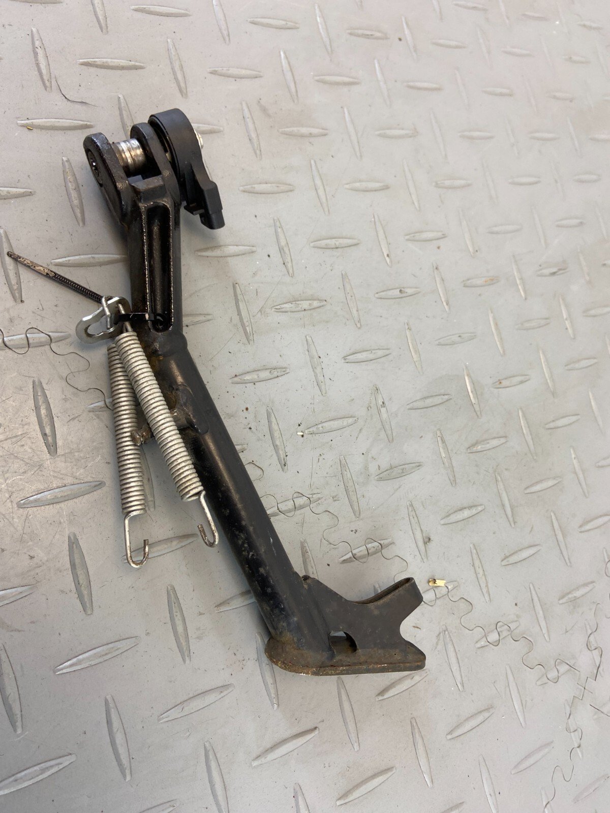 BMW R1200RS RS LC K54 SIDE STAND KICK STAND - Image 2