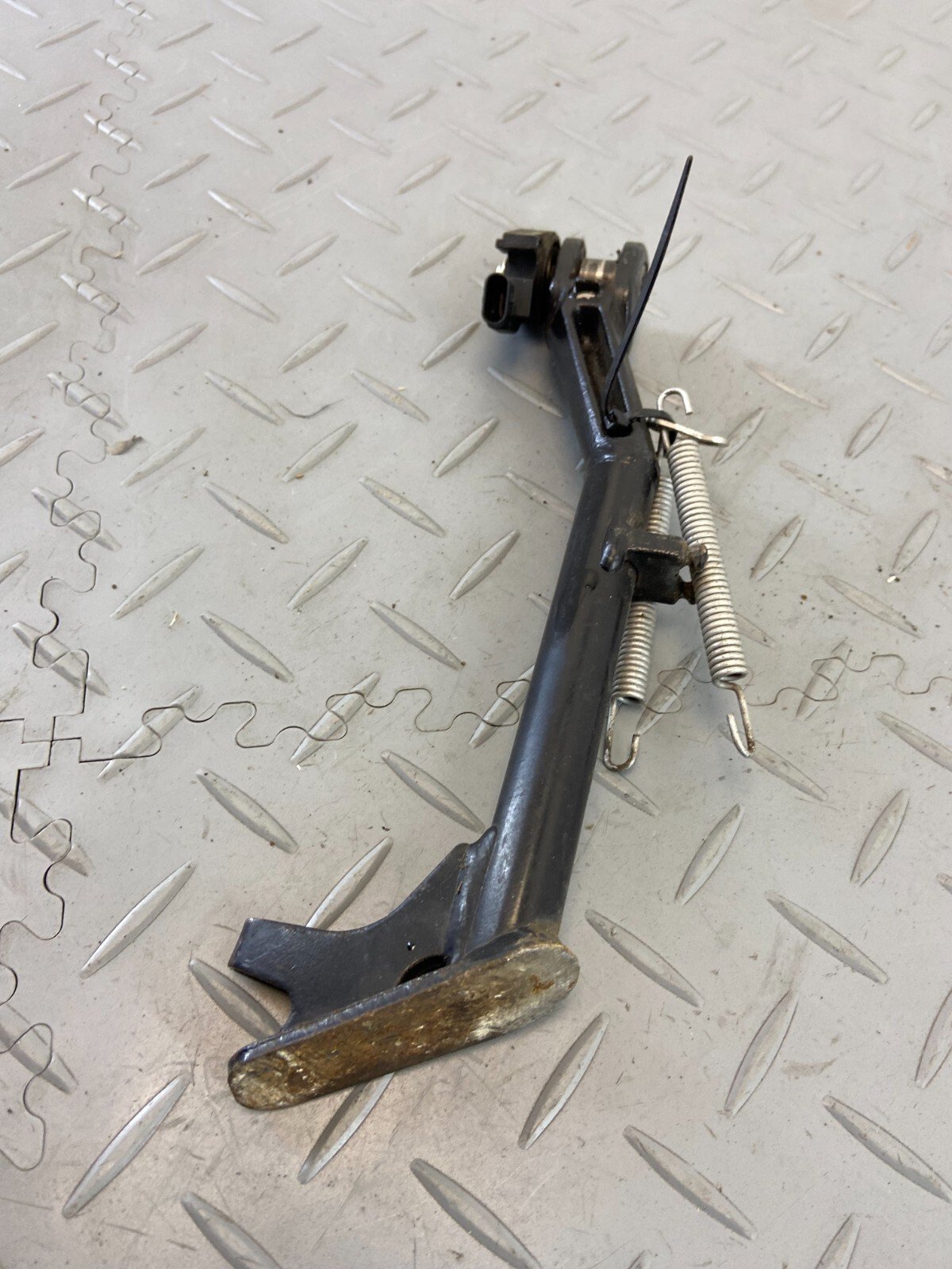 BMW R1200RS RS LC K54 SIDE STAND KICK STAND - Image 4