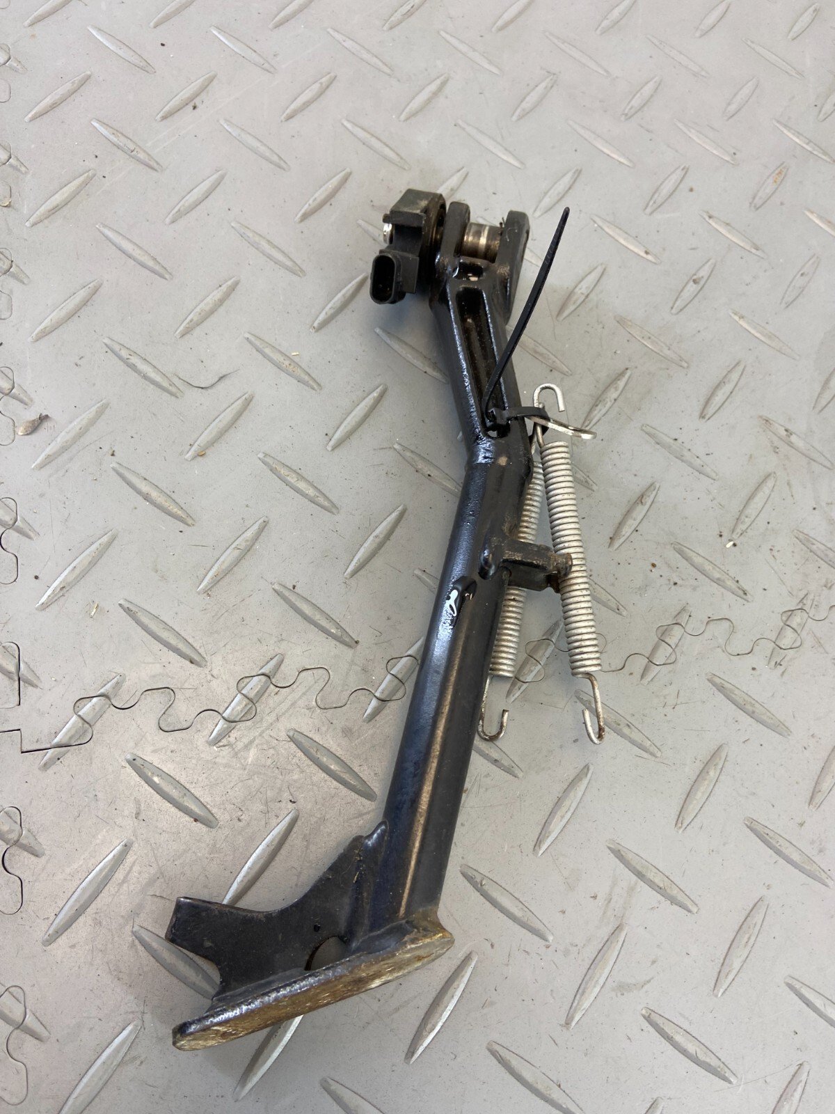 BMW R1200RS RS LC K54 SIDE STAND KICK STAND - Image 5