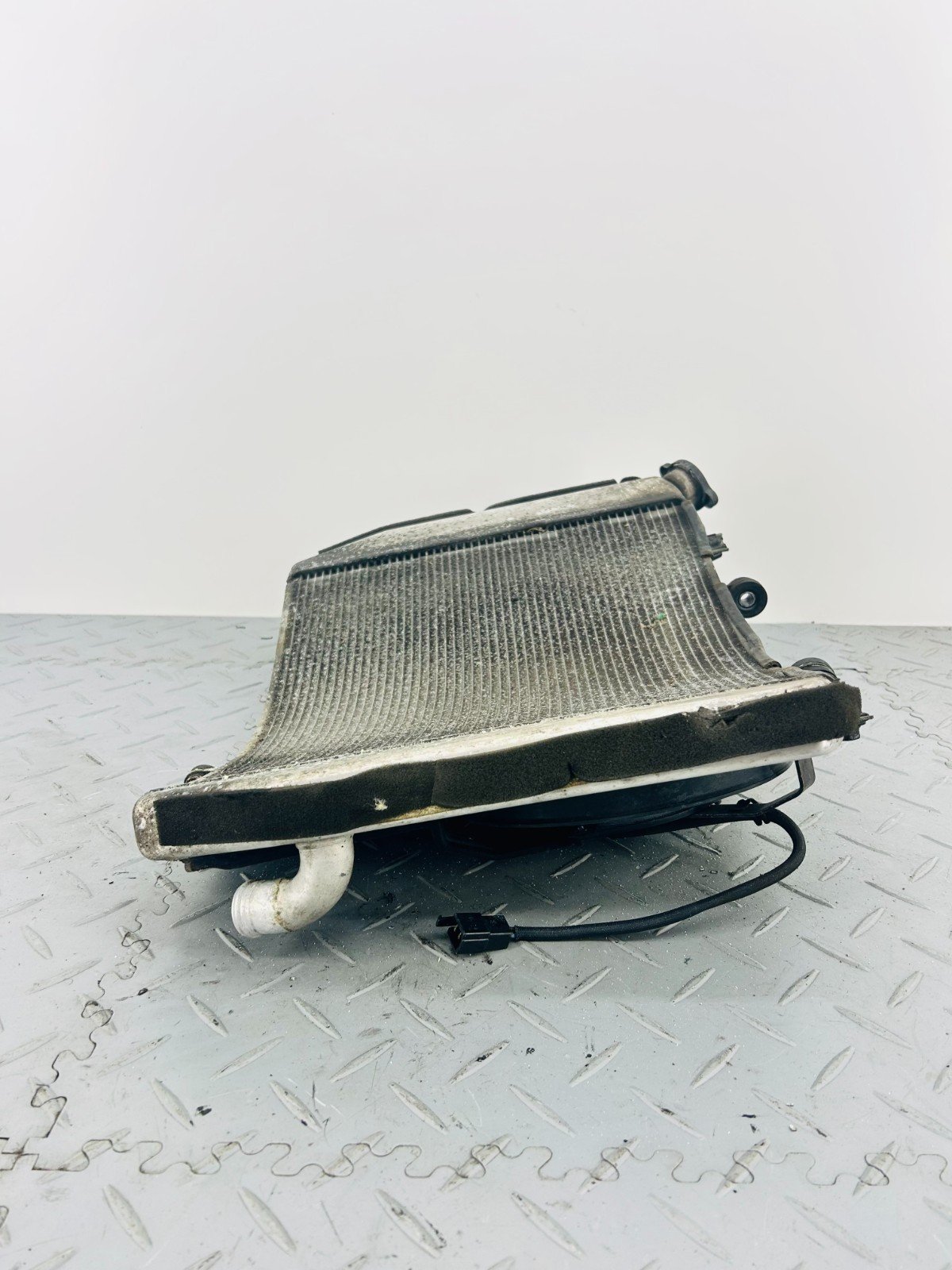KAWASAKI ZX-14 ZX-14 ZZR 1400 ZZR1400 ZX1400 2017 ENGINE COOLANT RADIATOR - Image 9