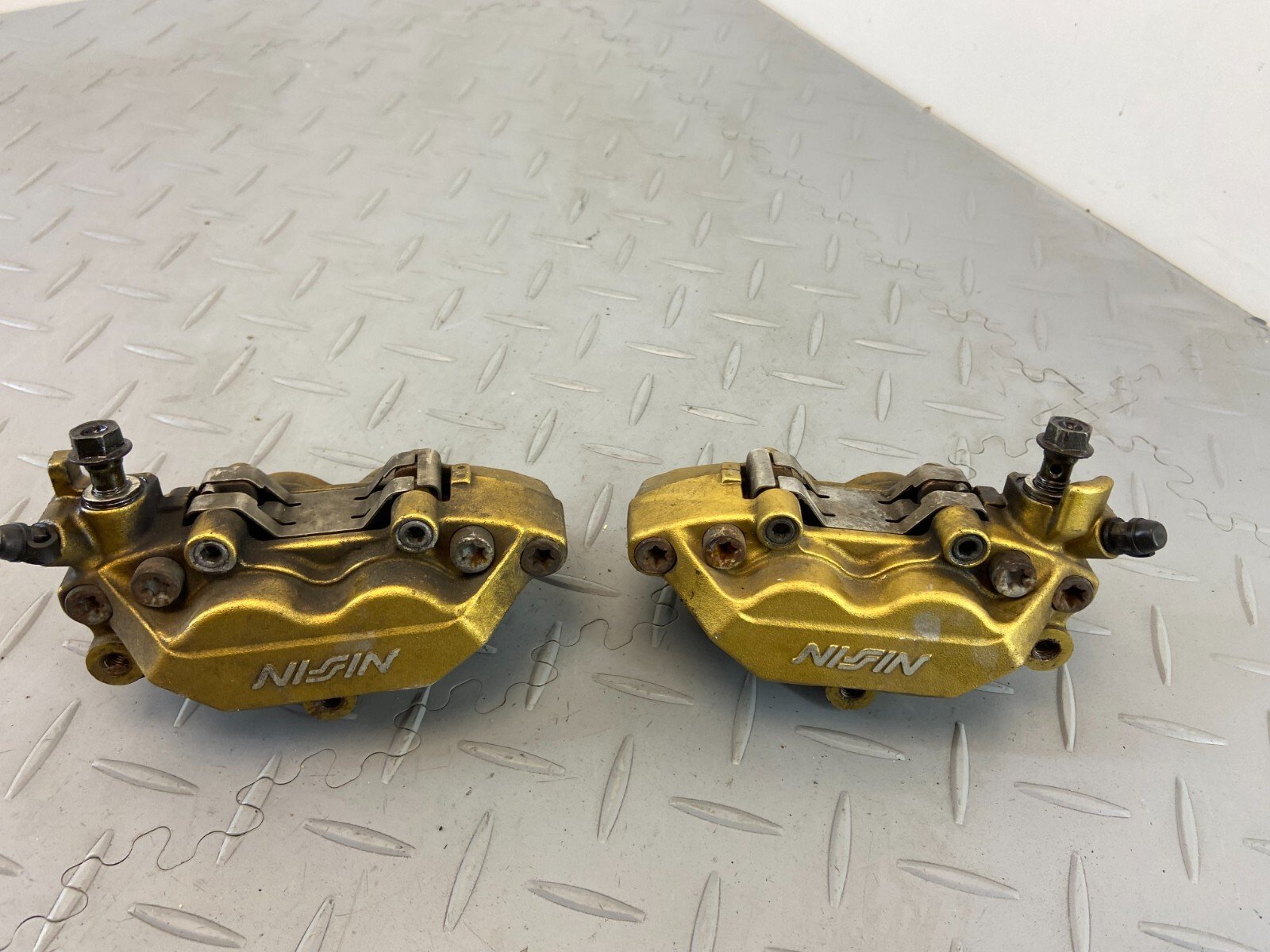 Honda CBR600RR 2003 FRONT BRAKE CALIPER PAIR RIGHT & LEFT - Image 5