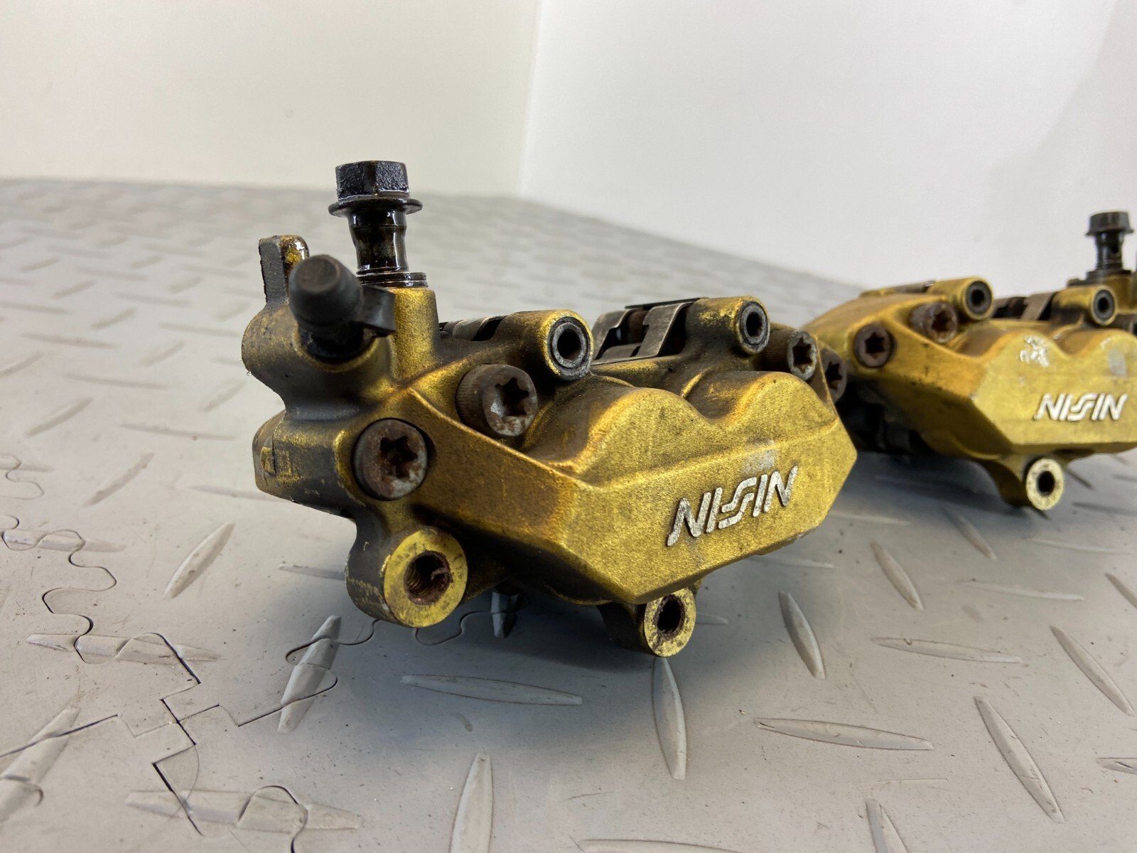 Honda CBR600RR 2003 FRONT BRAKE CALIPER PAIR RIGHT & LEFT - Image 12