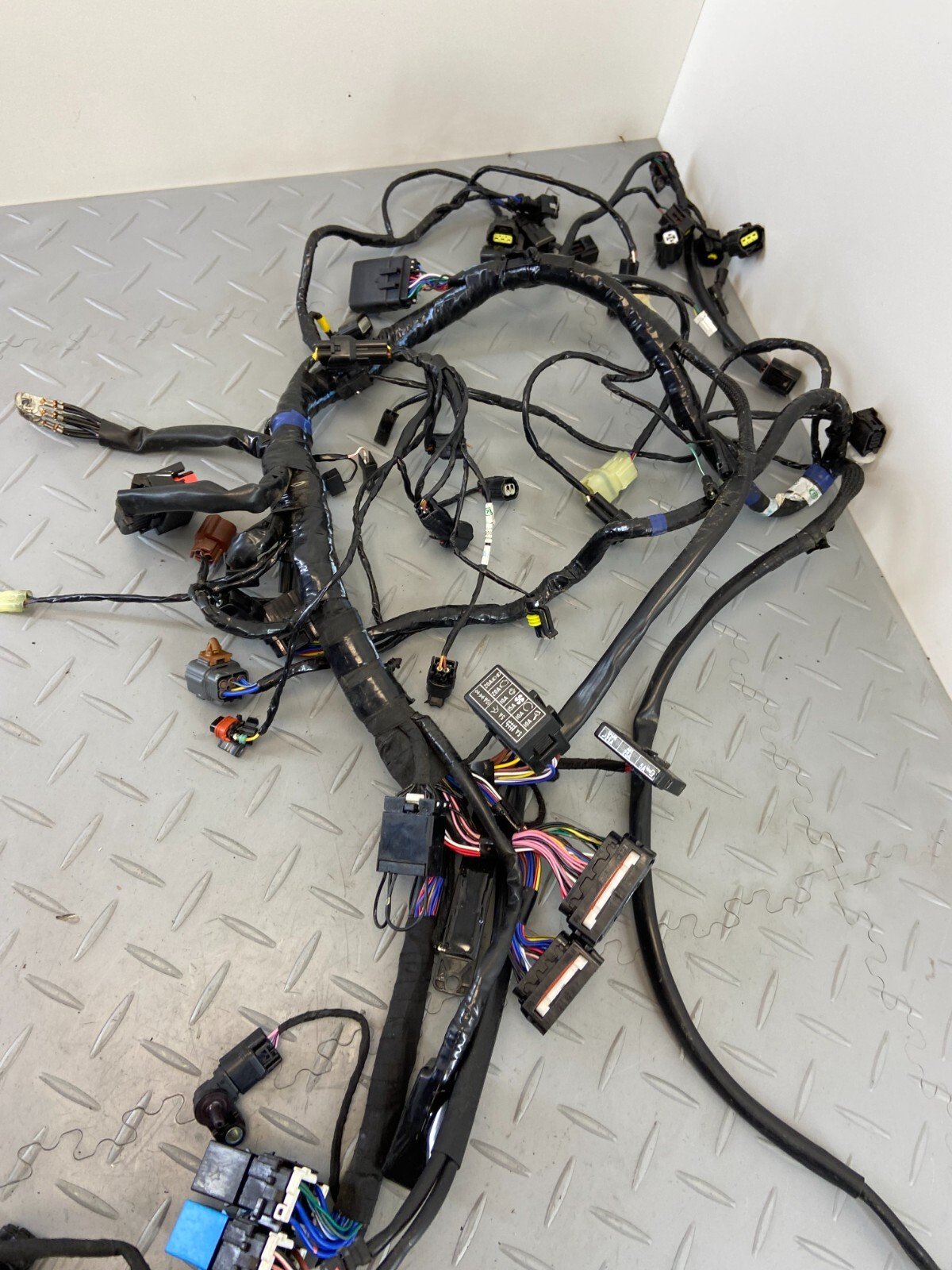 TRIUMPH SPEED TRIPLE RS 1050 2020 COMPLETE OEM WIRING HARNESS LOOM 2505027 - Image 11