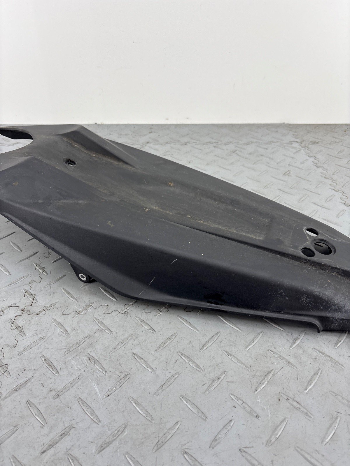 KTM DUKE 890 2021 REAR UNDERTRAY COWL FAIRING PANEL 64108019000 - Image 6
