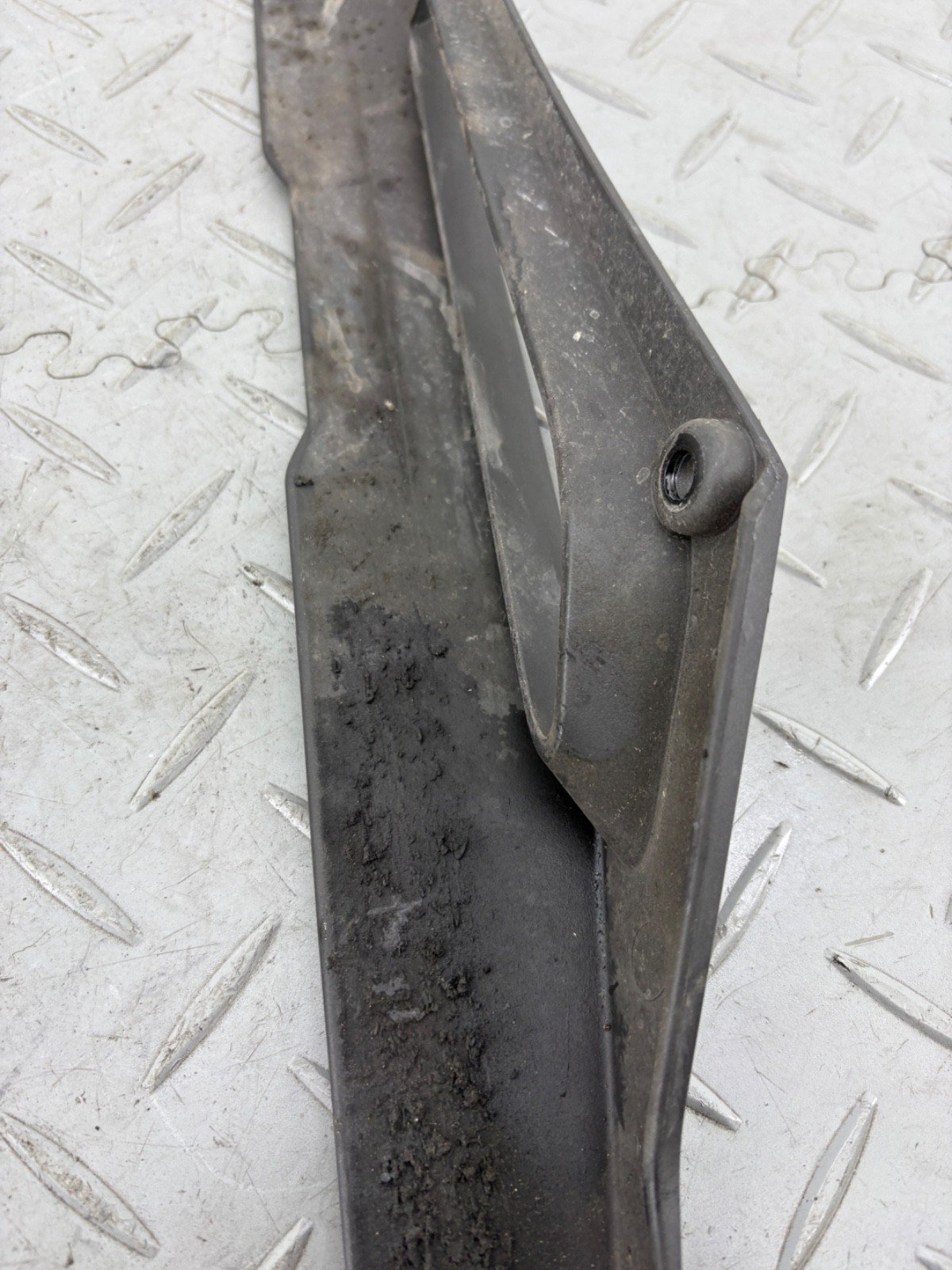 KTM DUKE 890 2021 DRIVE CHAIN COVER GUARD PANEL - Image 11