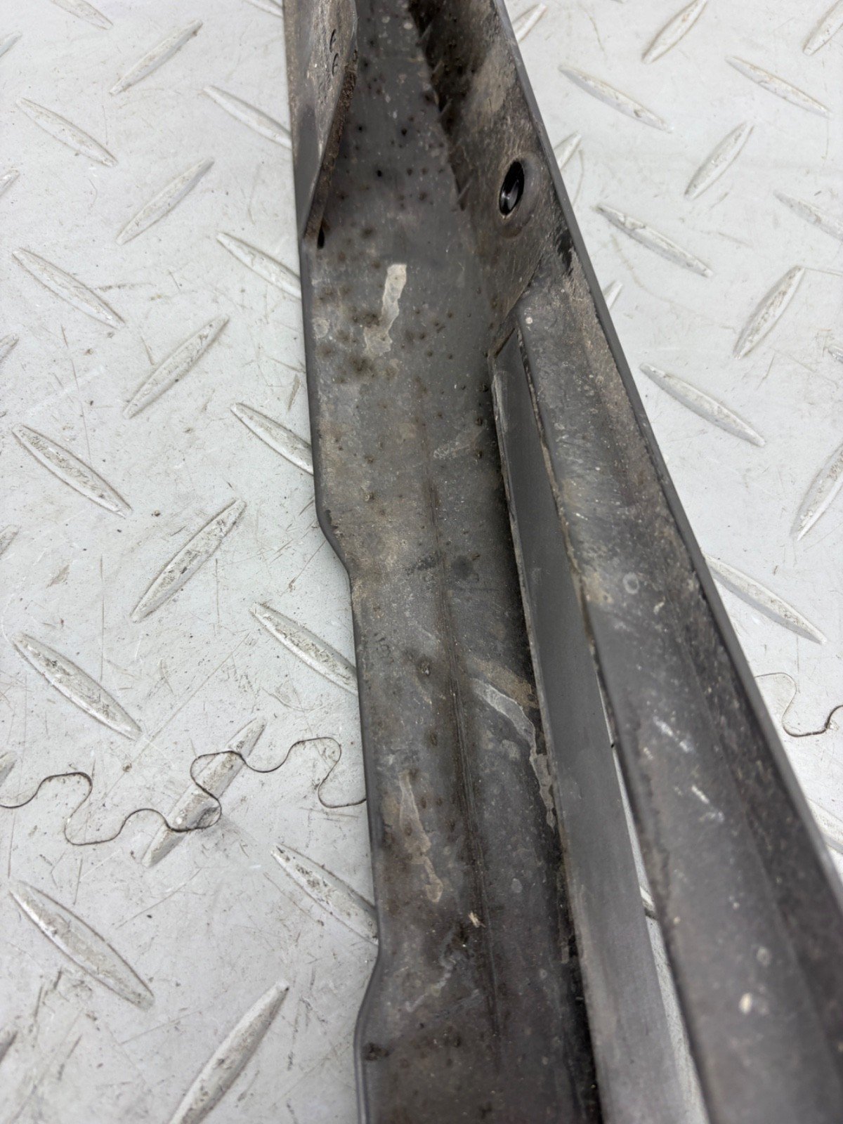 KTM DUKE 890 2021 DRIVE CHAIN COVER GUARD PANEL - Image 12