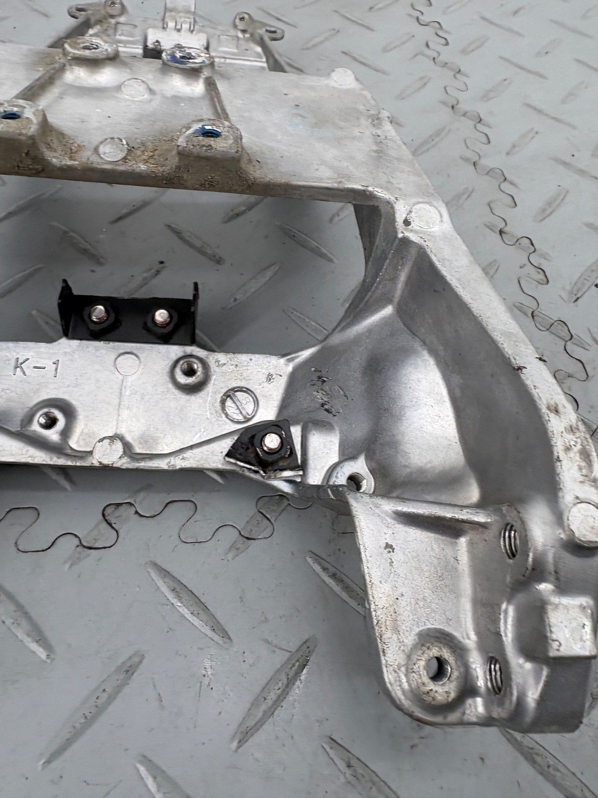KAWASAKI ZX10R ZX-10R NINJA 2017 REAR SUBFRAME - Image 9
