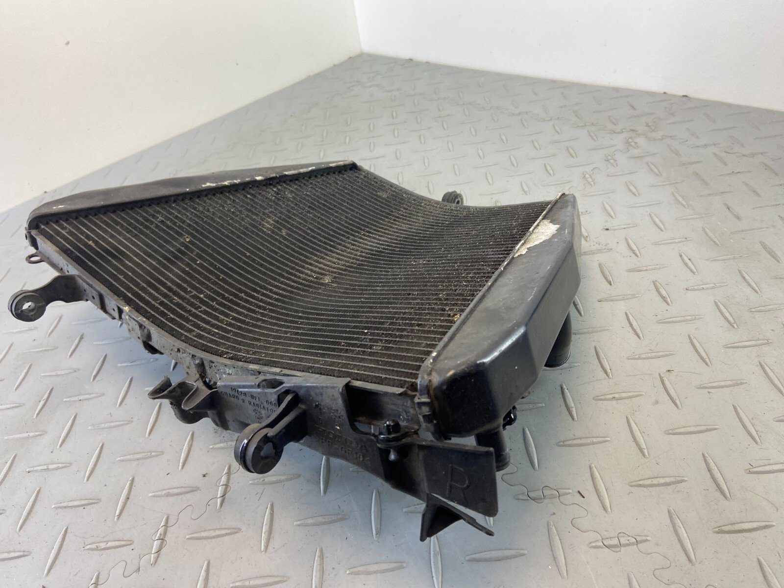 HONDA CBR1000RR SC59 2014 WATER ENGINE COOLER RADIATOR & FANS - Image 7