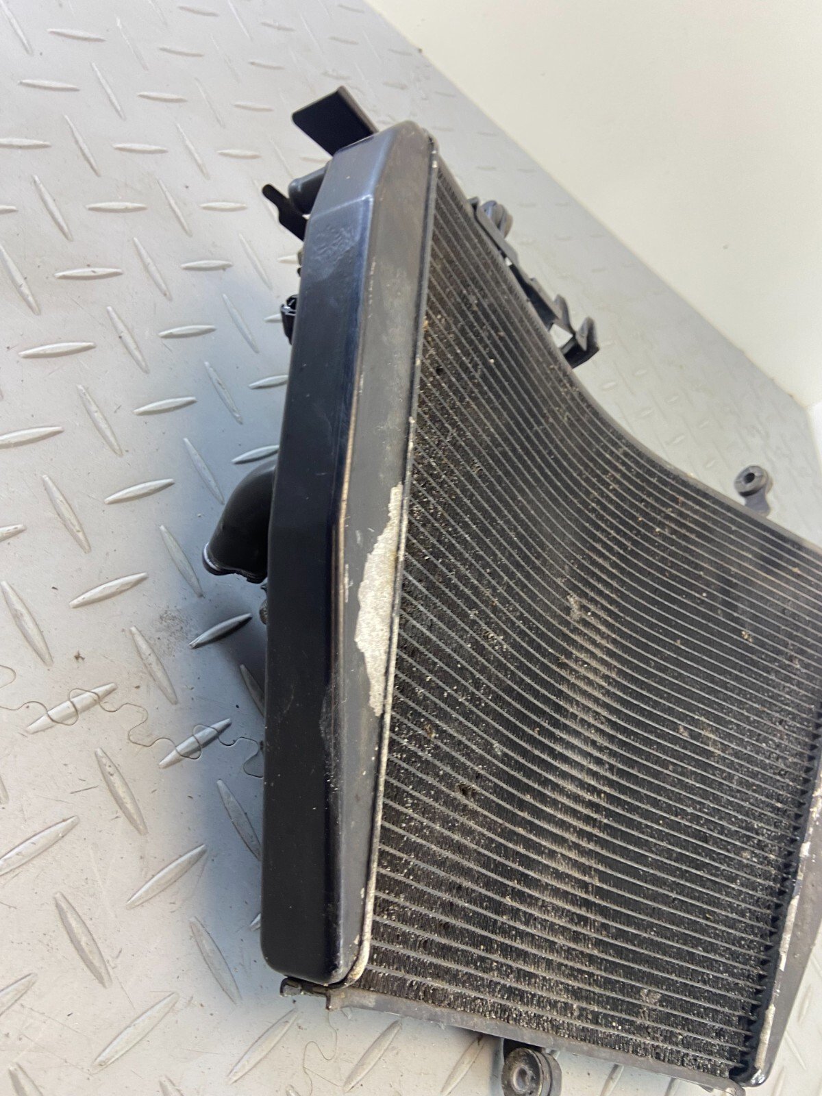 HONDA CBR1000RR SC59 2014 WATER ENGINE COOLER RADIATOR & FANS - Image 12
