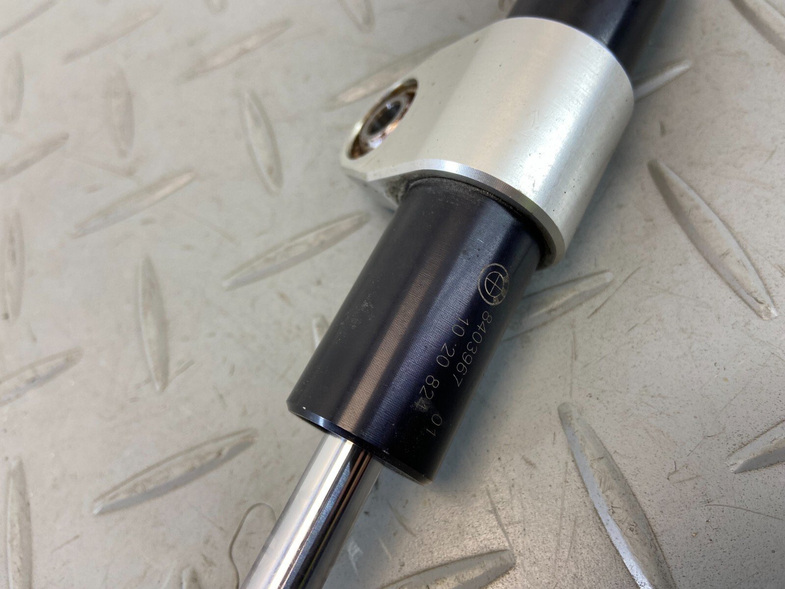 BMW F900XR K84 2020 STEERING DAMPER - Image 4
