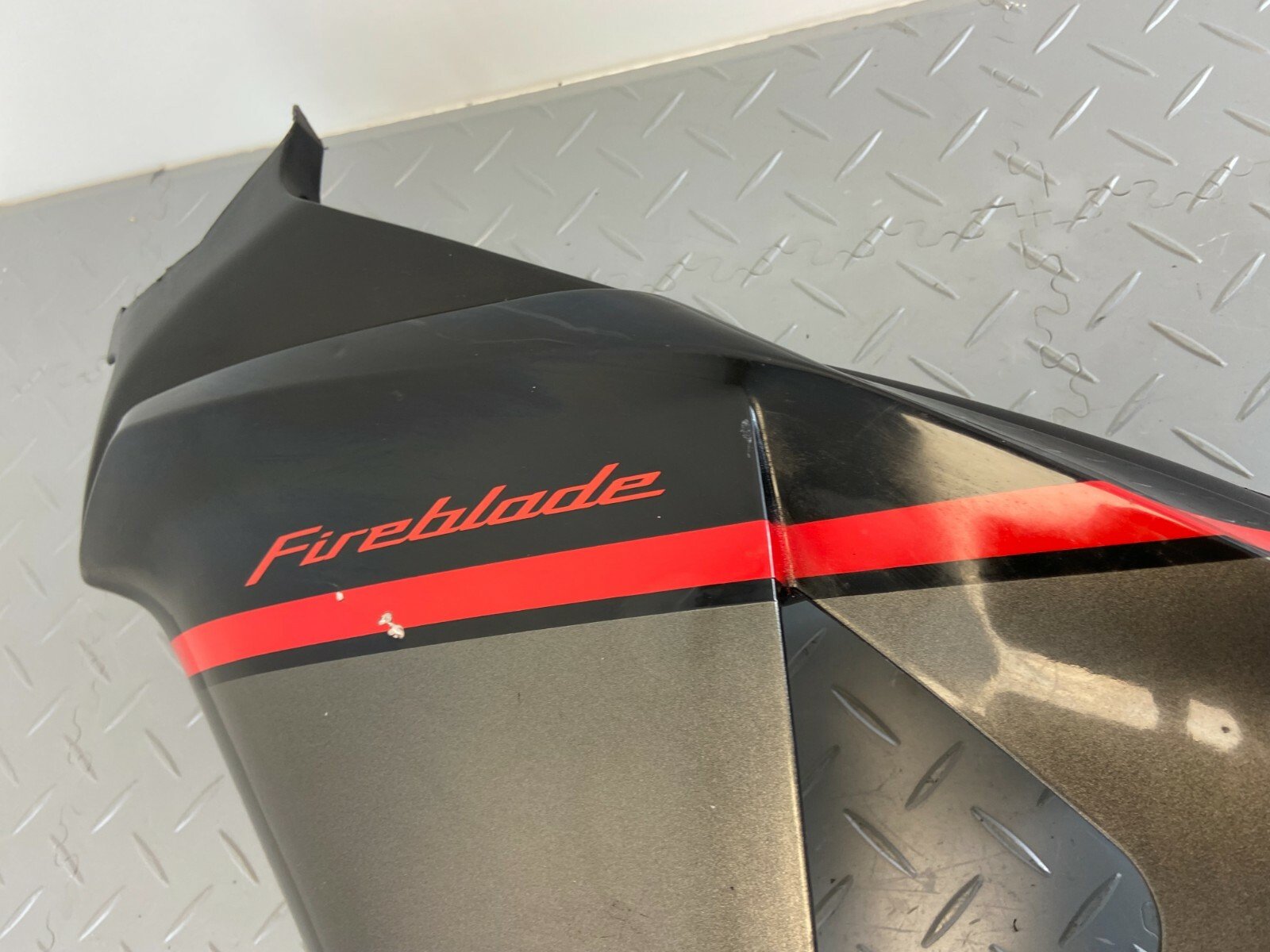 HONDA CBR1000RR 2010 LEFT LH SIDE FAIRING PANEL COVER - Image 6