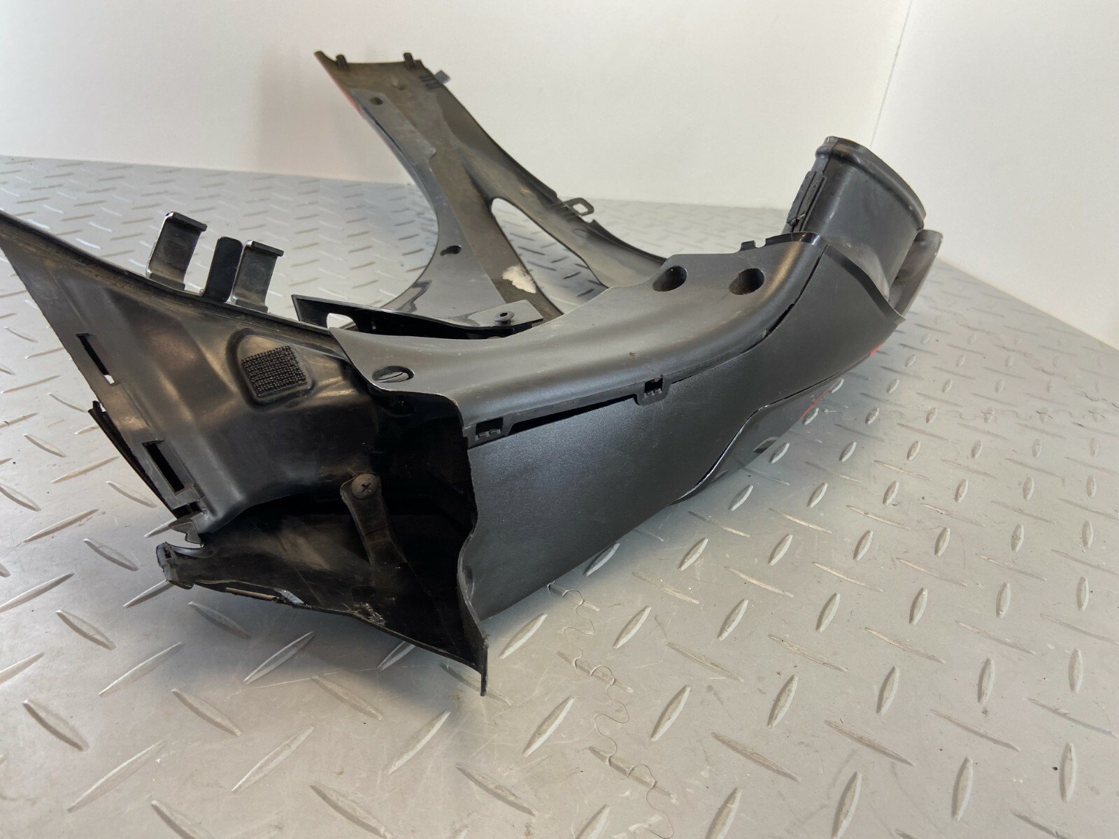 HONDA CBR1000RR 2010 LEFT LH SIDE FAIRING PANEL COVER - Image 12