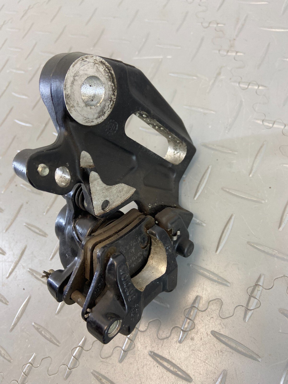 KTM DUKE 390 2019 REAR BRAKE CALIPER - Image 3