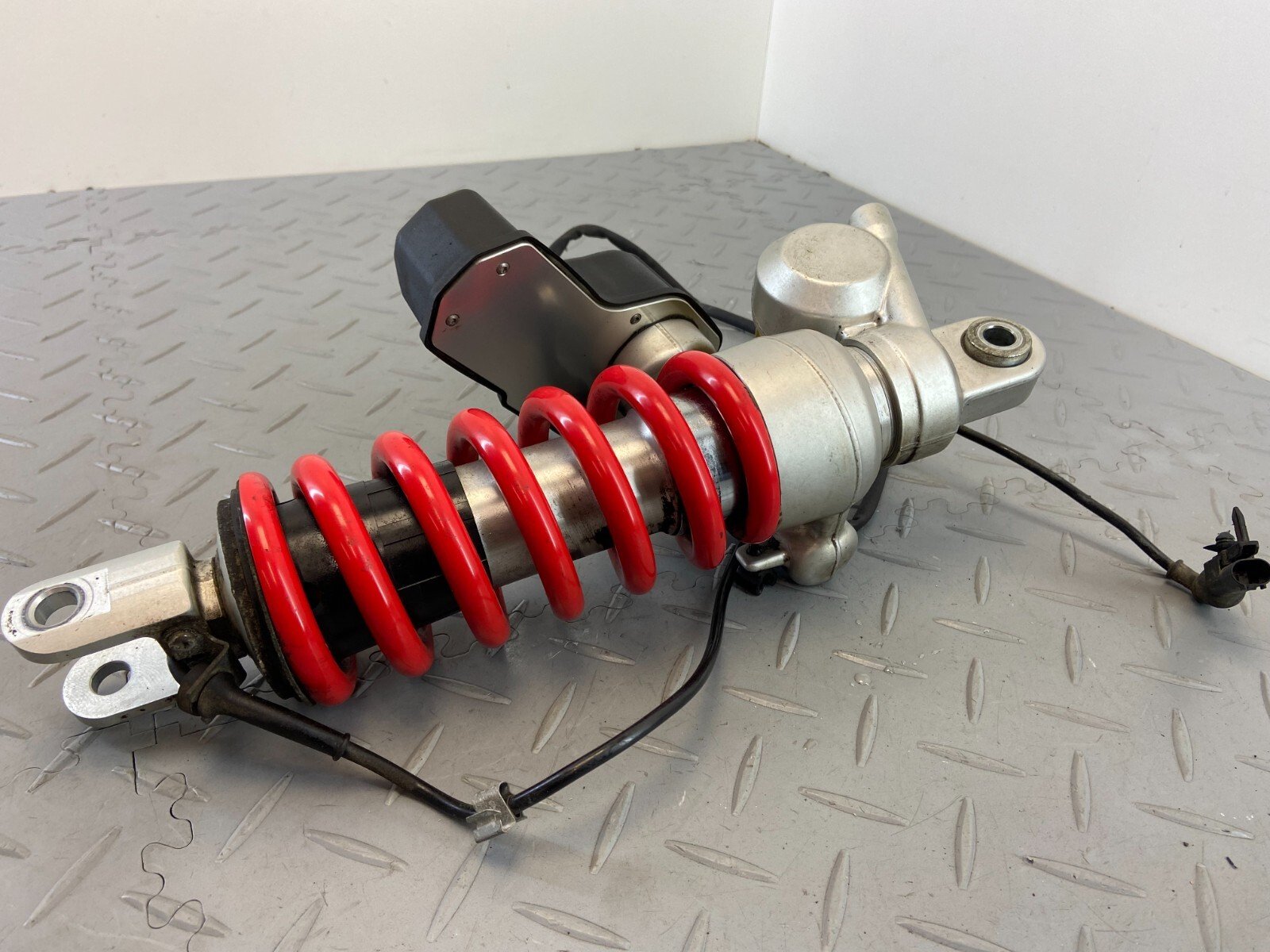 BMW S1000XR K49 2016 REAR SHOCK ABSORBER 854984504 8549845 - Image 6