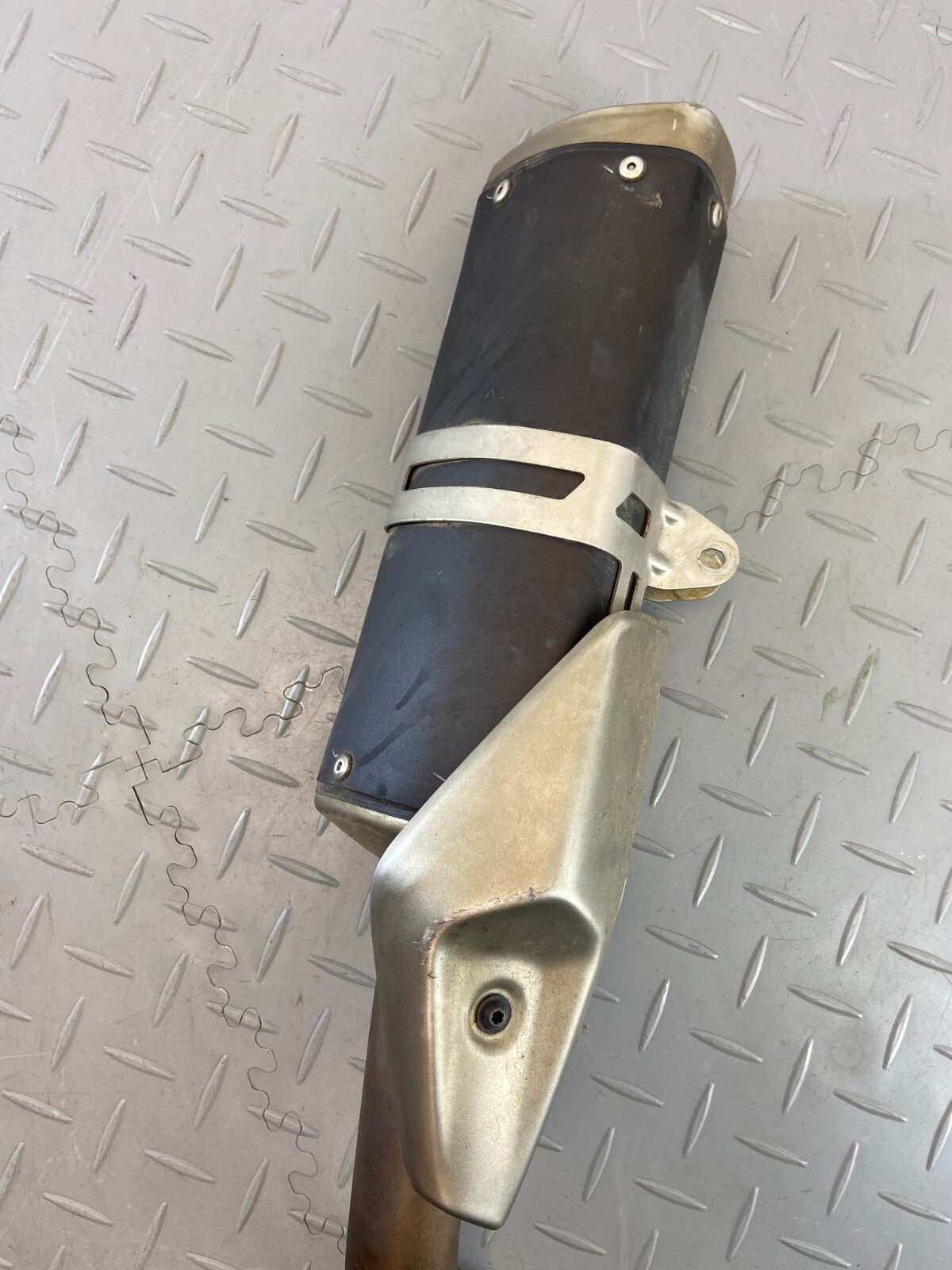 KTM DUKE 390 2019 OEM EXHAUST SILENCER MUFFLER - Image 2