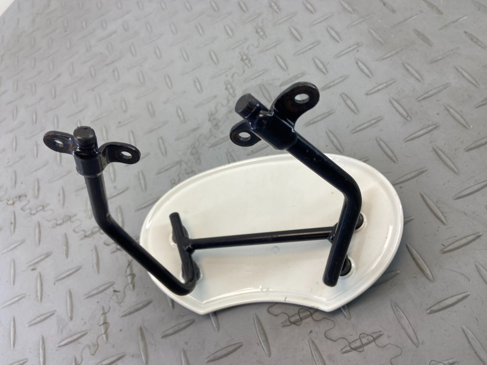 BMW R NINE T R9T SCRAMBLER PURE WINDSHIELD WIND GUARD WIND COVER 8564918 - Image 6