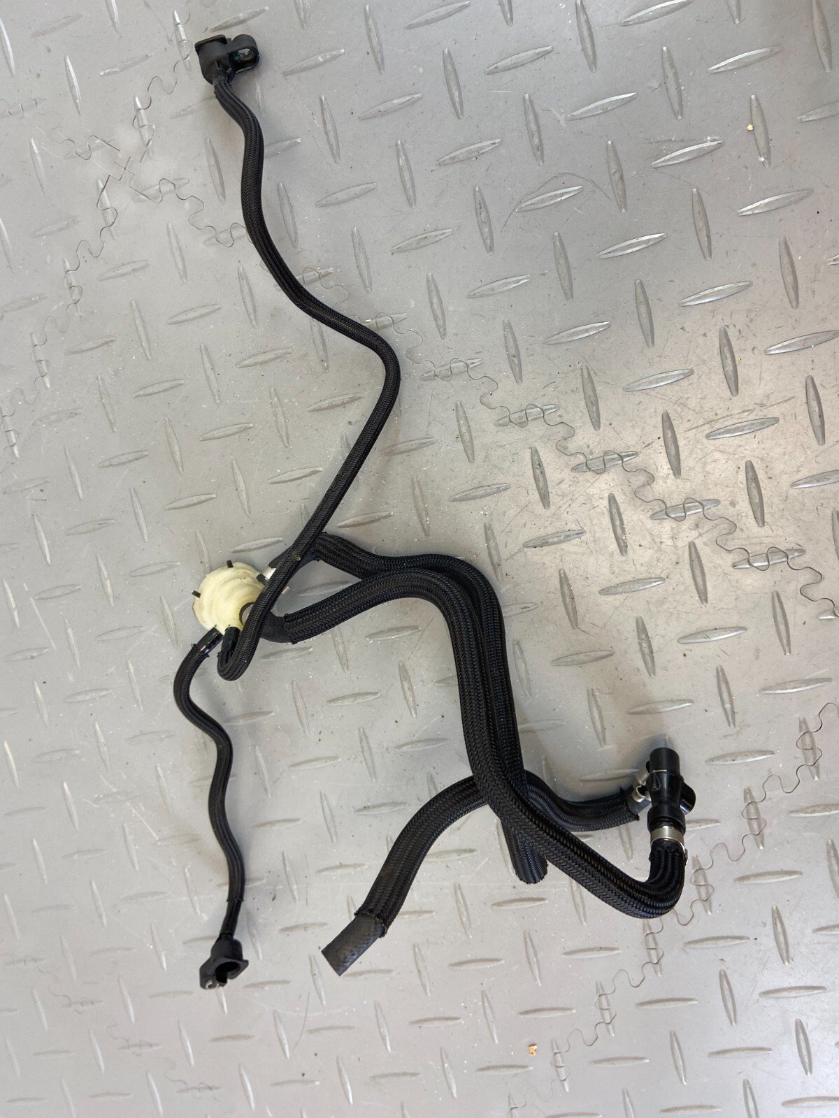 BMW R NINE T SCRAMBLER URBAN PURE FUEL DELIVERY LINE N1 - Image 3