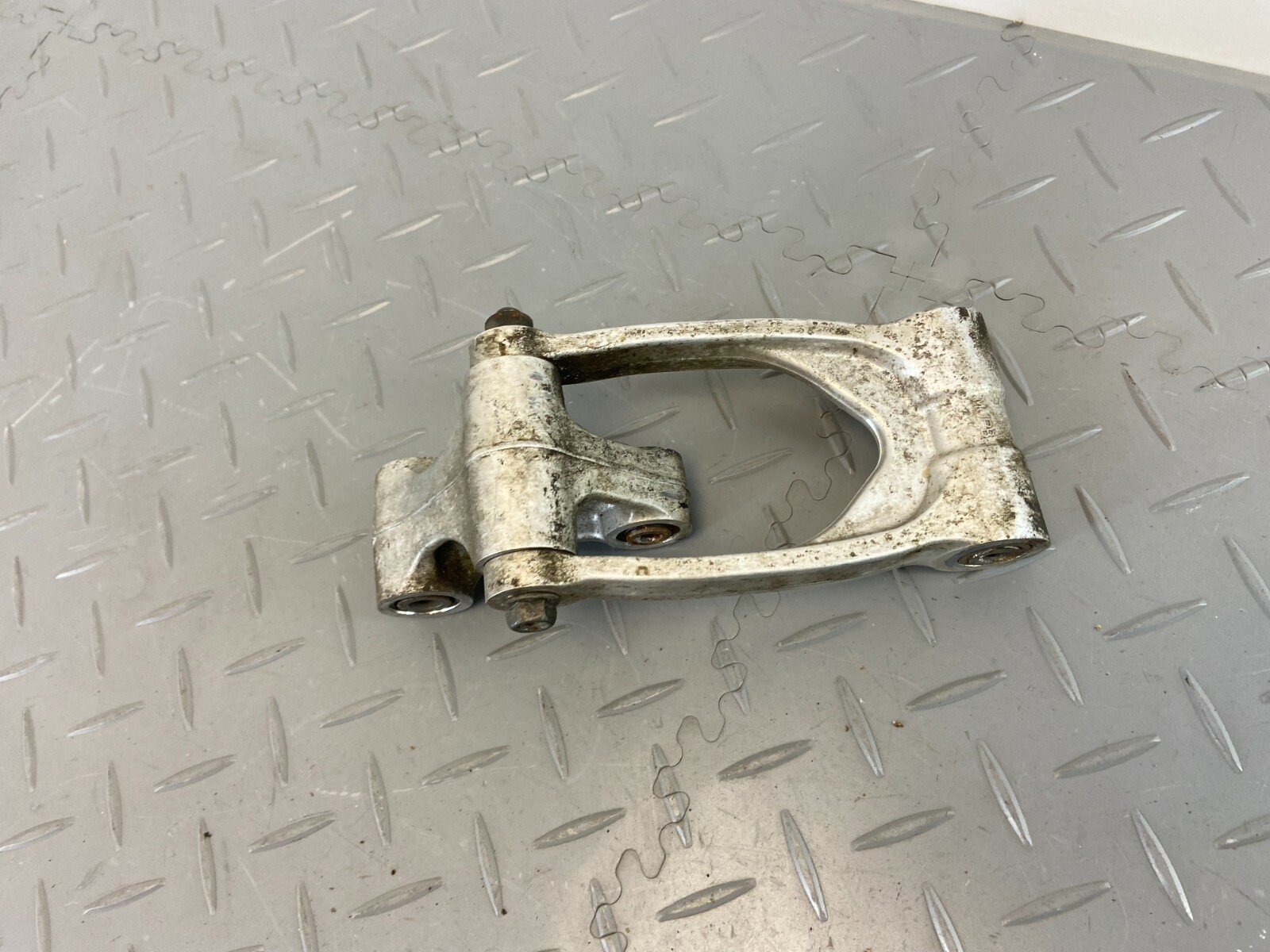 HONDA CRF1000L DCT AFRICA TWIN 2018 REAR SHOCK ABSORBER LINKAGE - Image 3