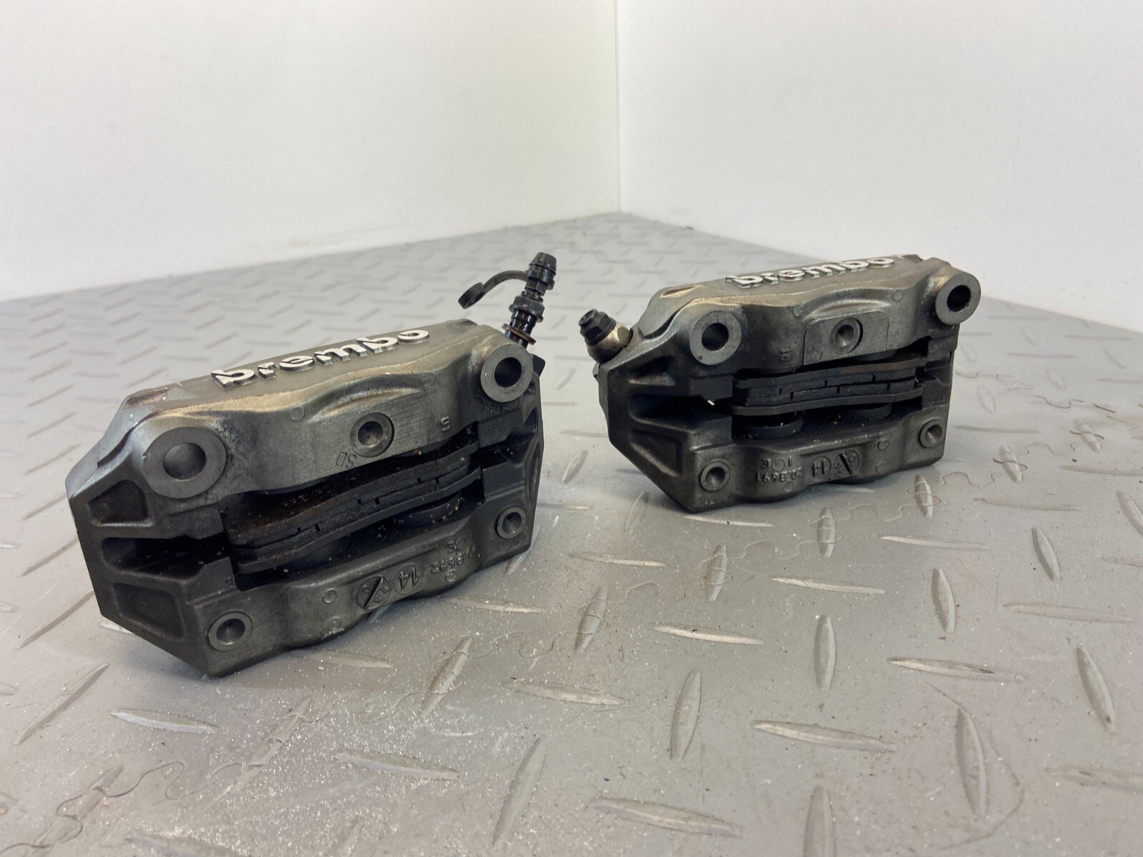 DUCATI MONSTER 1200S M1200S 2014 FRONT BRAKE CALIPERS PAIR RIGHT & LEFT - Image 4
