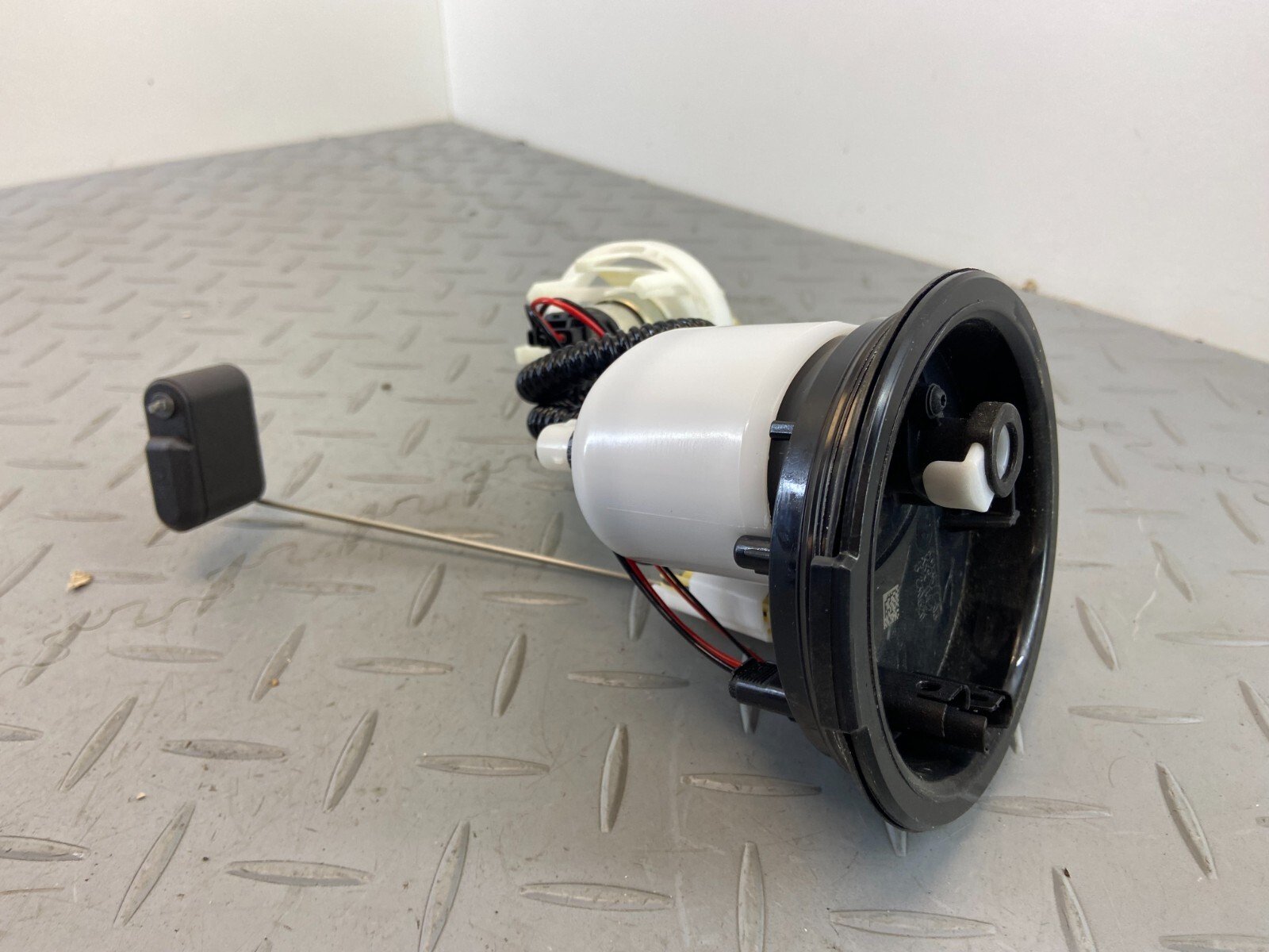 BMW R1250GS R1200GS ADVENTURE LC K51 2020 FUEL PUMP SENDER 8393577 - Image 7