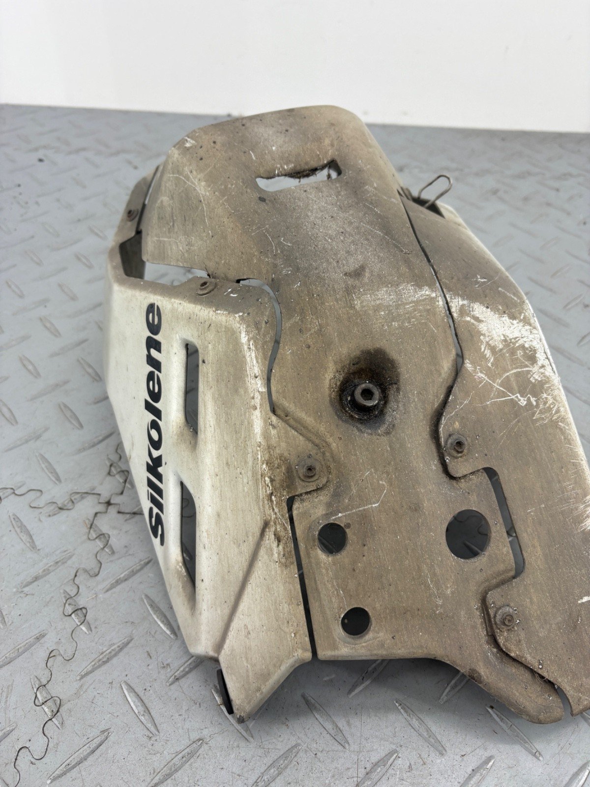 DUCATI MULTISTRADA 1200 S 2016 ENGINE LOWER BELLY PAN HEATSHIELD SHIELD COVER - Image 9