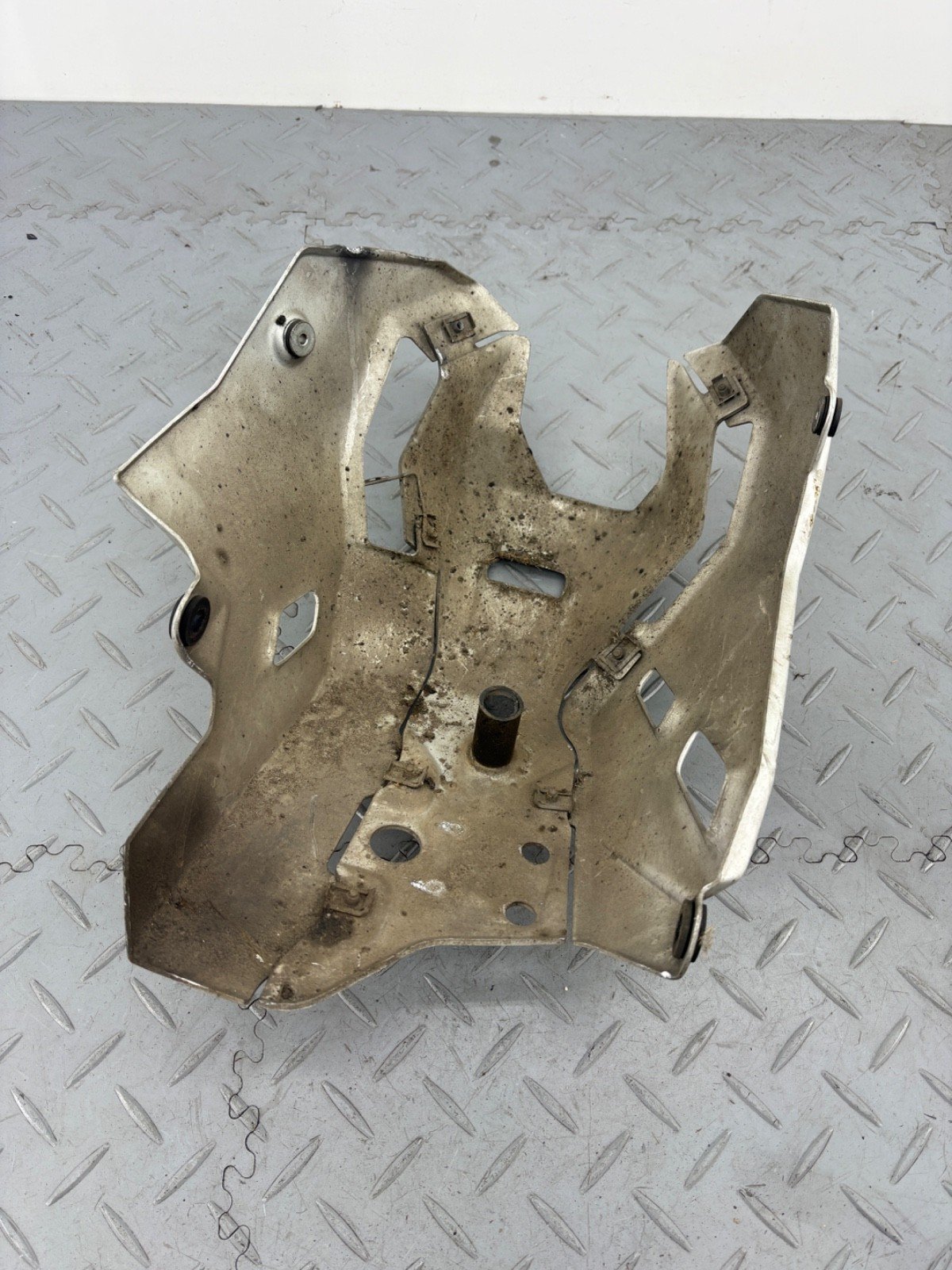 DUCATI MULTISTRADA 1200 S 2016 ENGINE LOWER BELLY PAN HEATSHIELD SHIELD COVER - Image 11