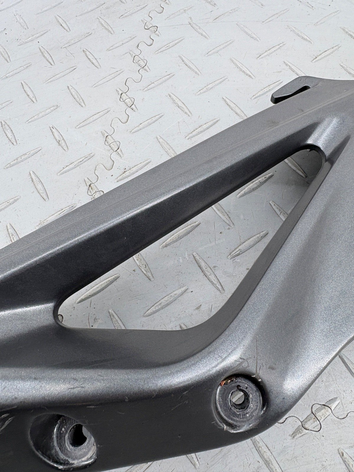 KTM DUKE 890 2021 REAR R & L SUBFRAME BRACKETS MOUNTS 64103002006 64103002005 - Image 8