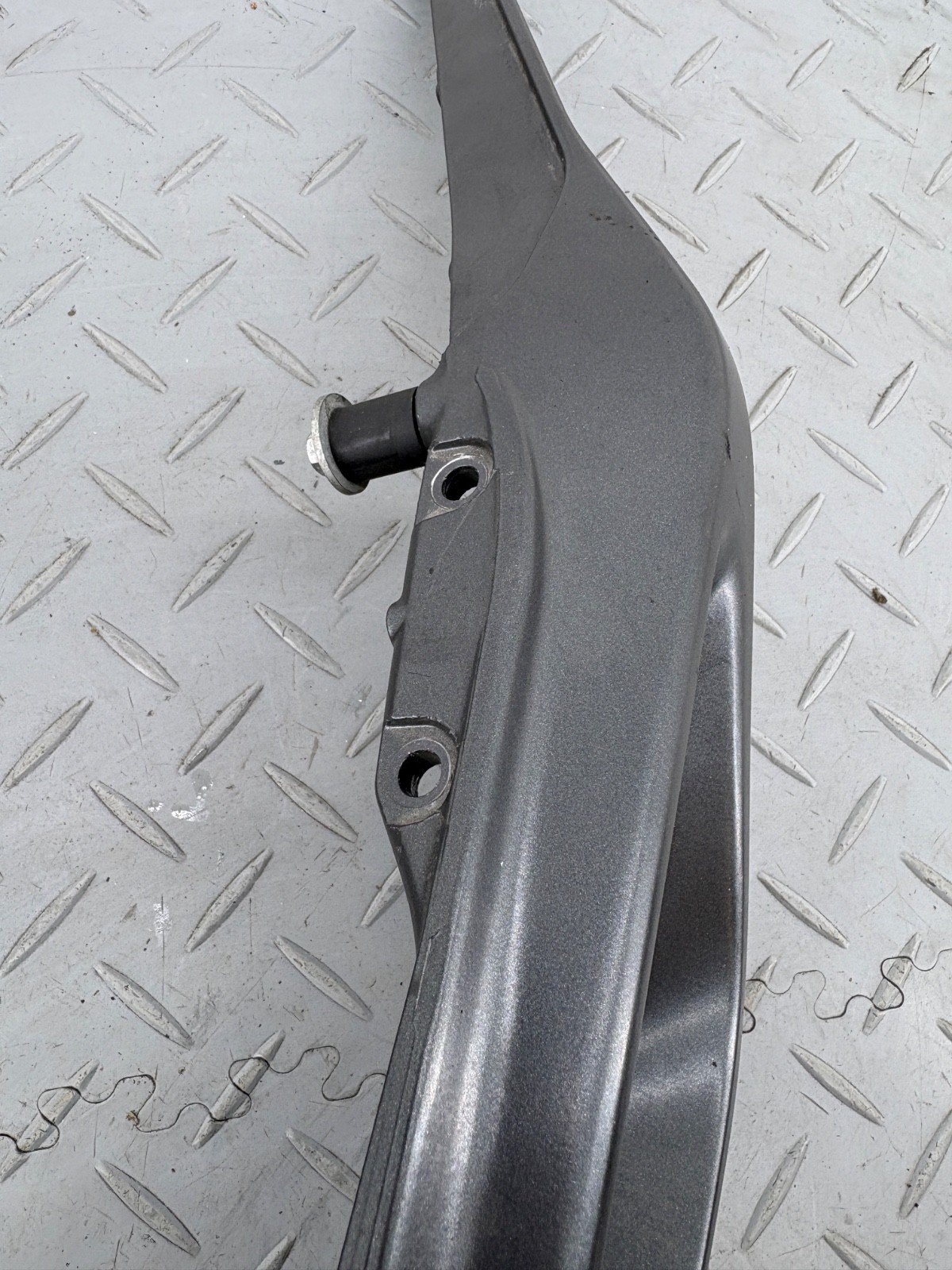 KTM DUKE 890 2021 REAR R & L SUBFRAME BRACKETS MOUNTS 64103002006 64103002005 - Image 21